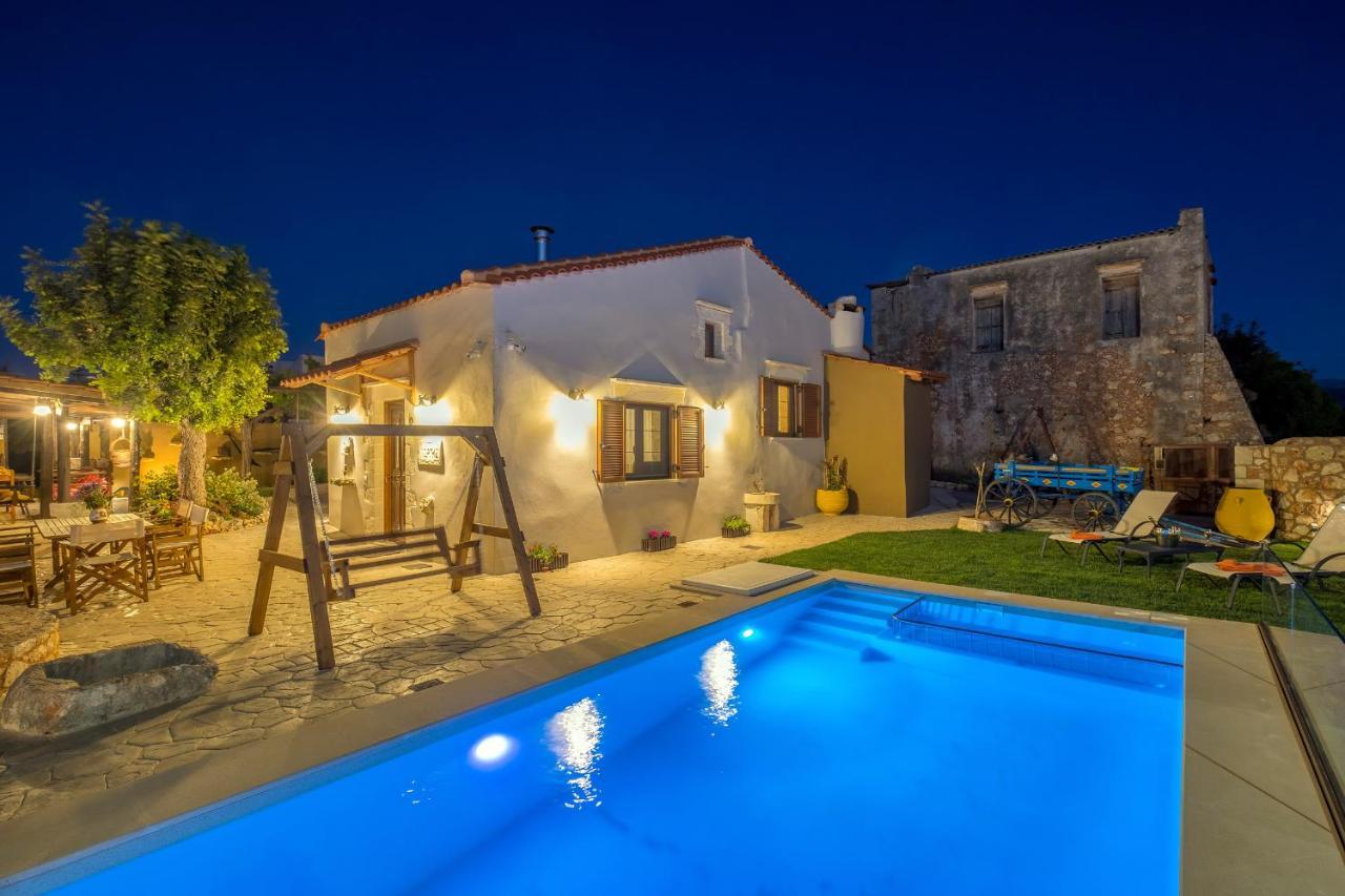 Villa George Kambanion Bagian luar foto