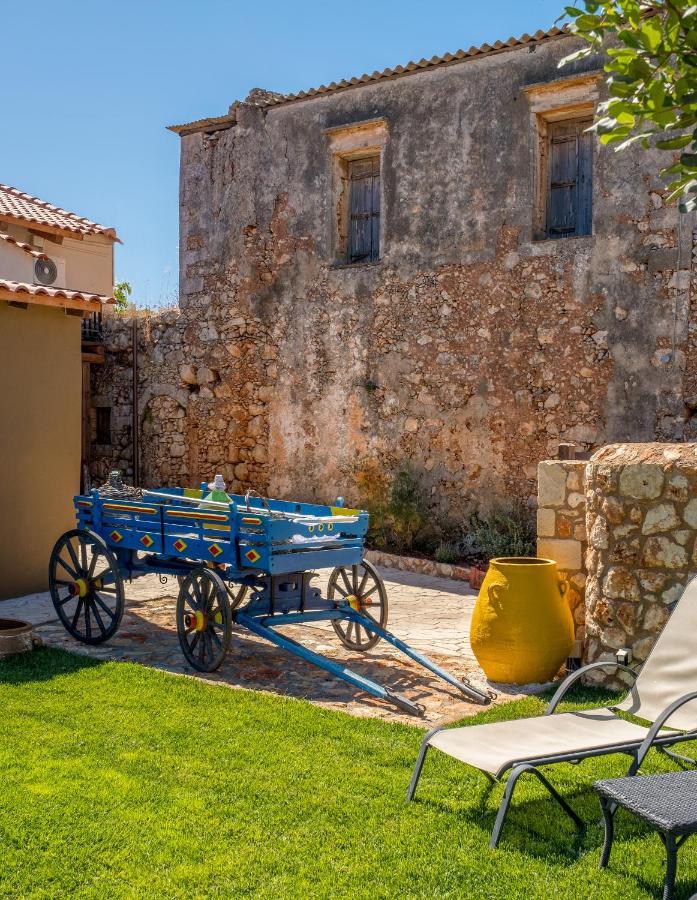 Villa George Kambanion Bagian luar foto